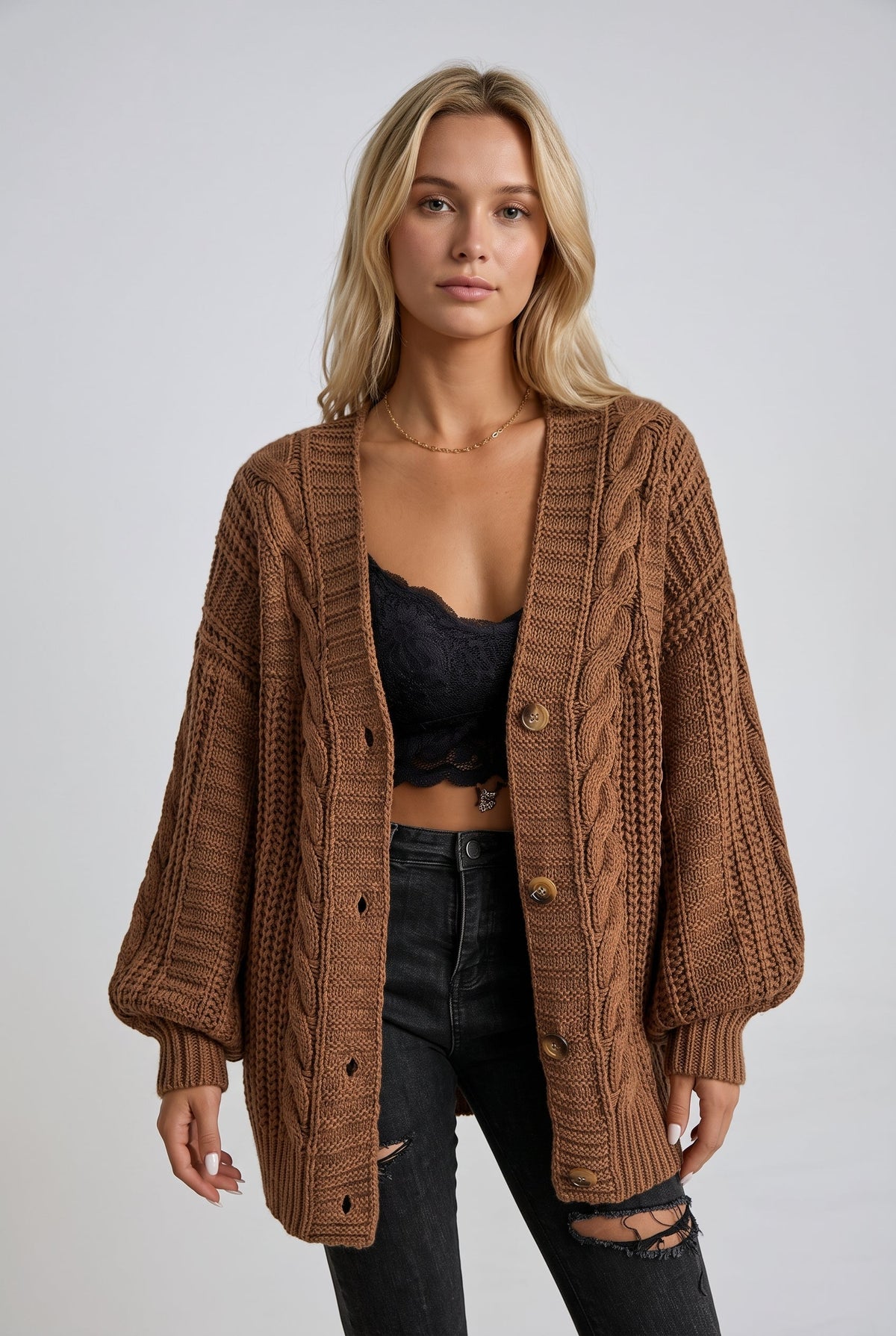 Mira – Women's Oversized Cable Knit Cardigan