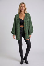 Mira – Women's Oversized Cable Knit Cardigan