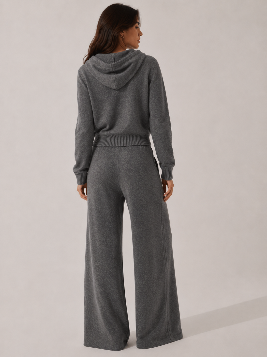 Nora – Luxe Knit Hoodie Set