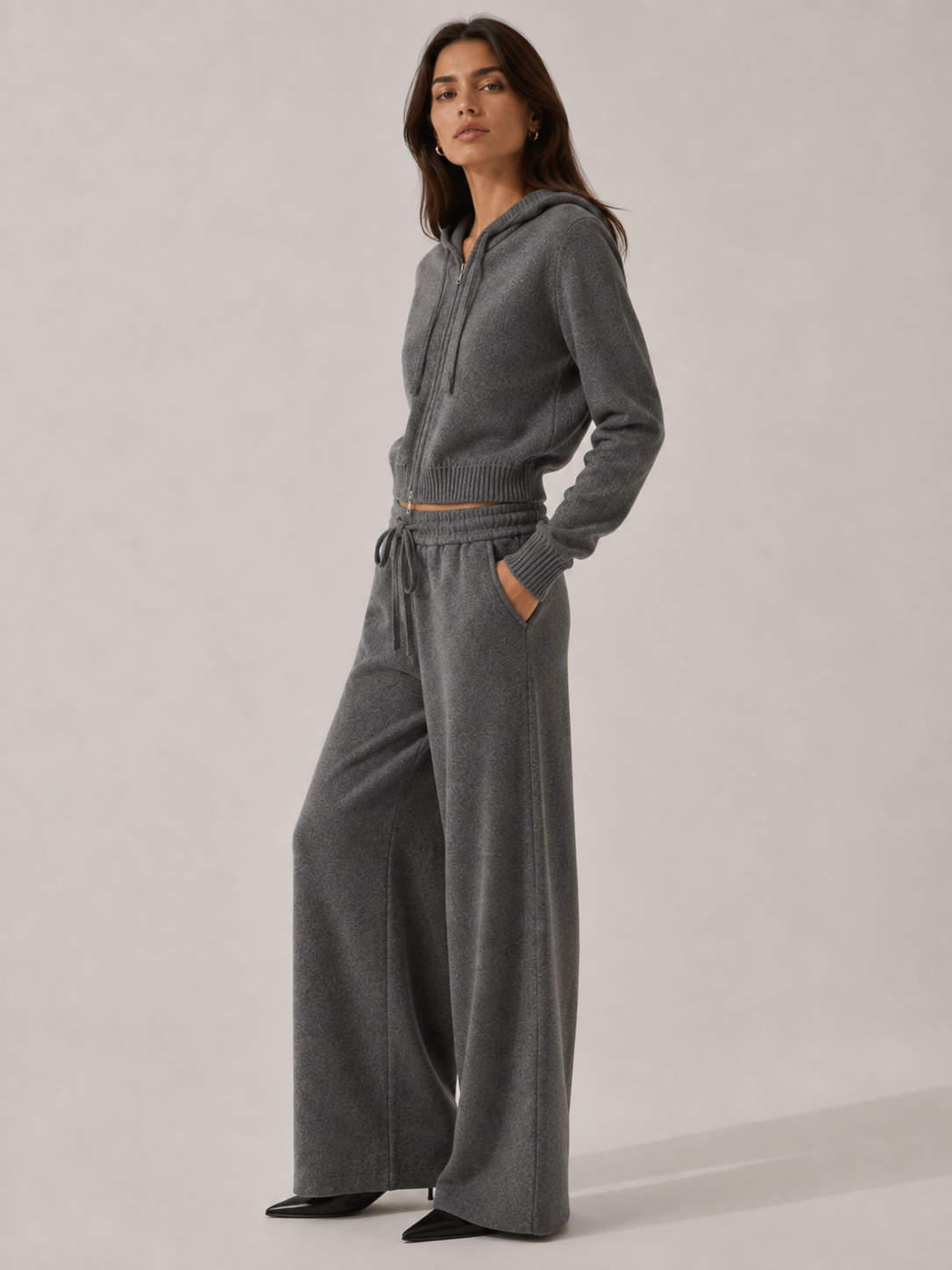 Nora – Luxe Knit Hoodie Set
